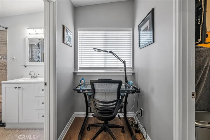 21741 Wahoo Trail, Chatsworth, California 91311