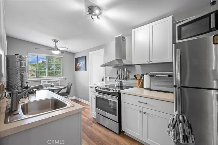 21741 Wahoo Trail, Chatsworth, California 91311