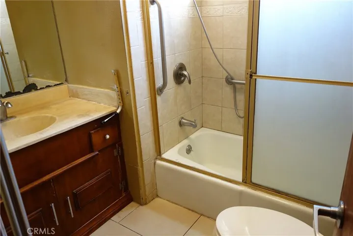 FULL BATH
