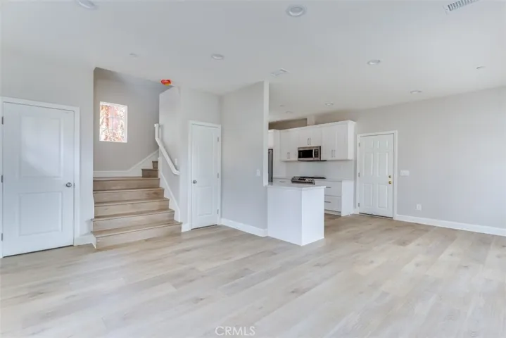 276 Dexter W A, Covina, California 91723