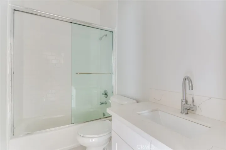 276 Dexter W A, Covina, California 91723