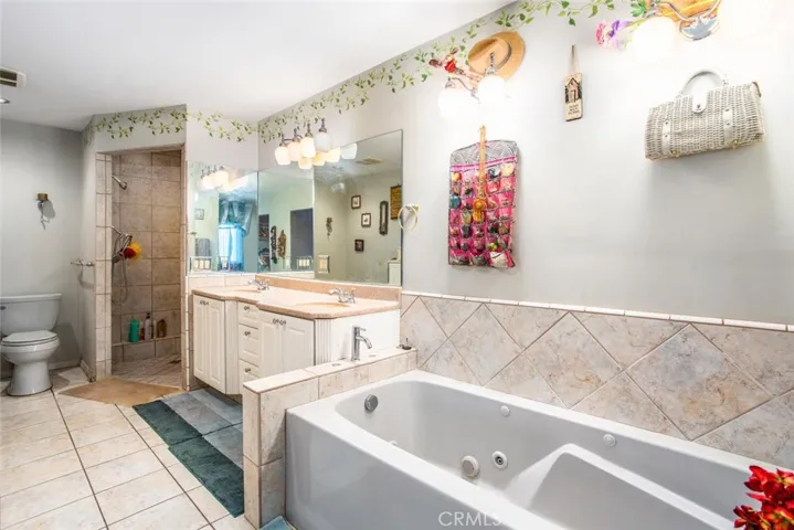 7434 Balsa Avenue, Yucca Valley, California 92284