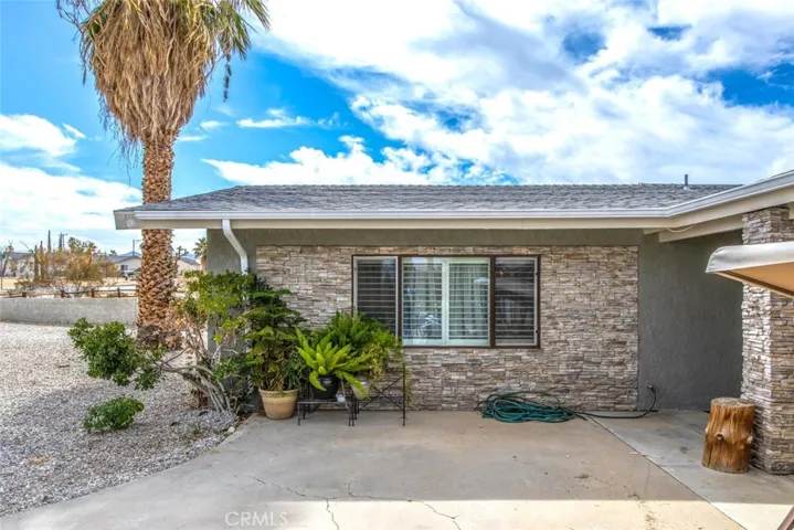 7434 Balsa Avenue, Yucca Valley, California 92284