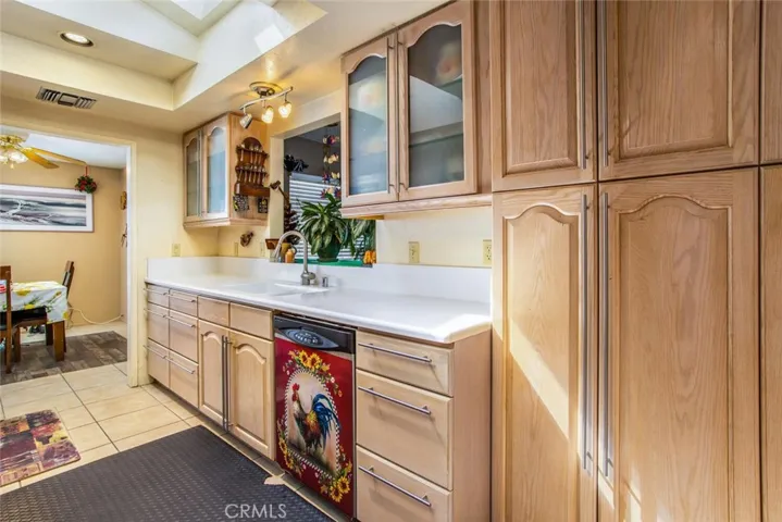 7434 Balsa Avenue, Yucca Valley, California 92284