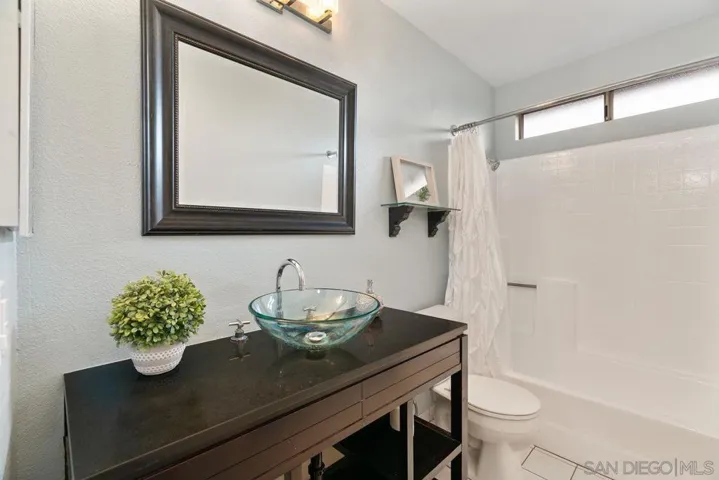 First florr bathroom