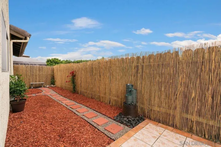4765 Adler Way, Oceanside, California 92057