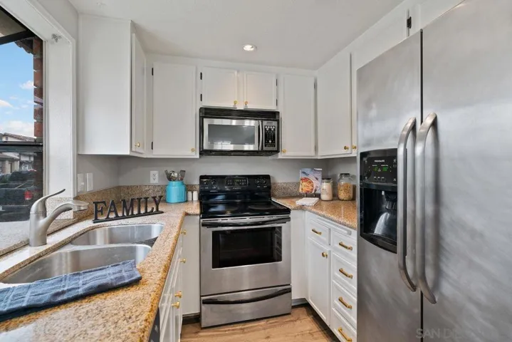 4765 Adler Way, Oceanside, California 92057