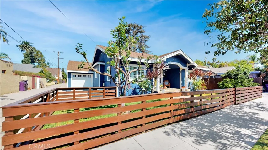 4325 E Massachusetts Street, Long Beach, California 90814