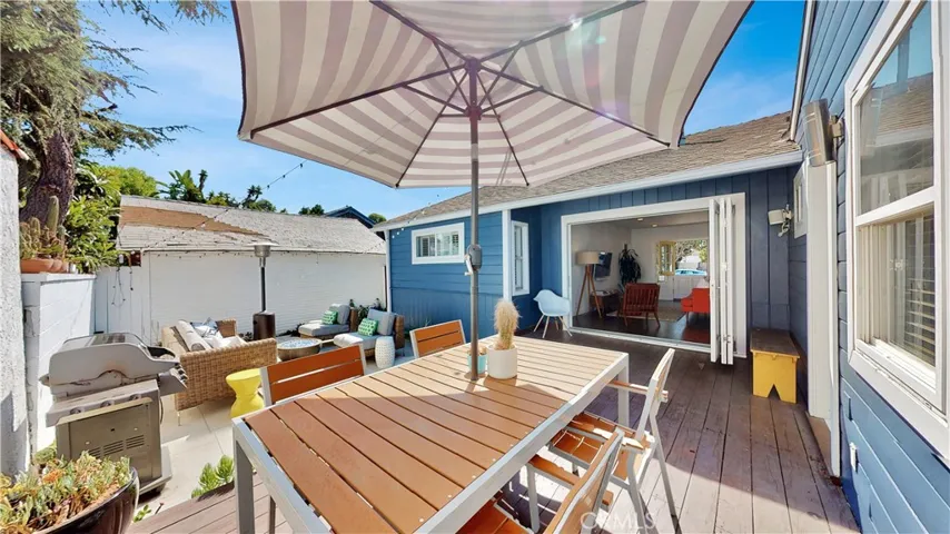4325 E Massachusetts Street, Long Beach, California 90814