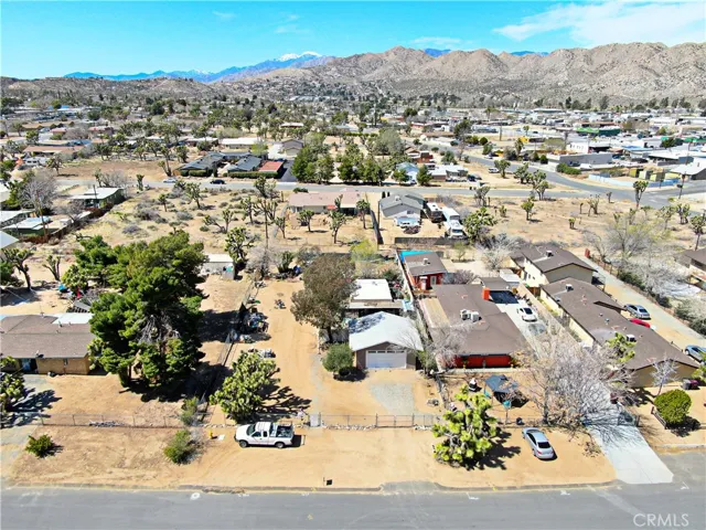 7438 Deer, Yucca Valley, California 92284
