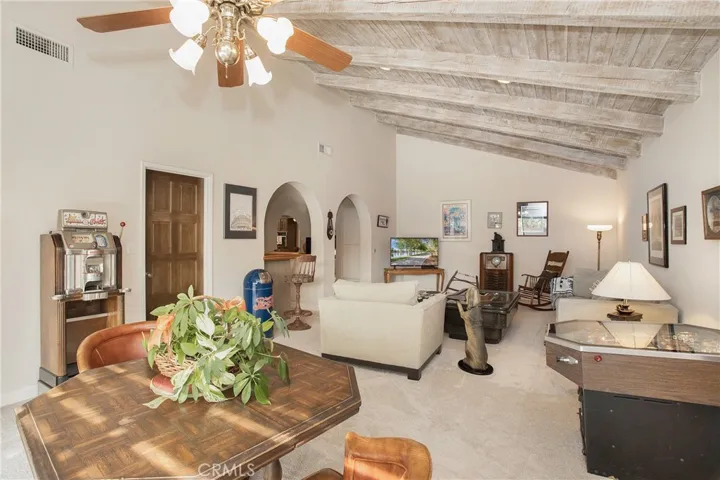 1981 Calle Roja, North Tustin, California 92705