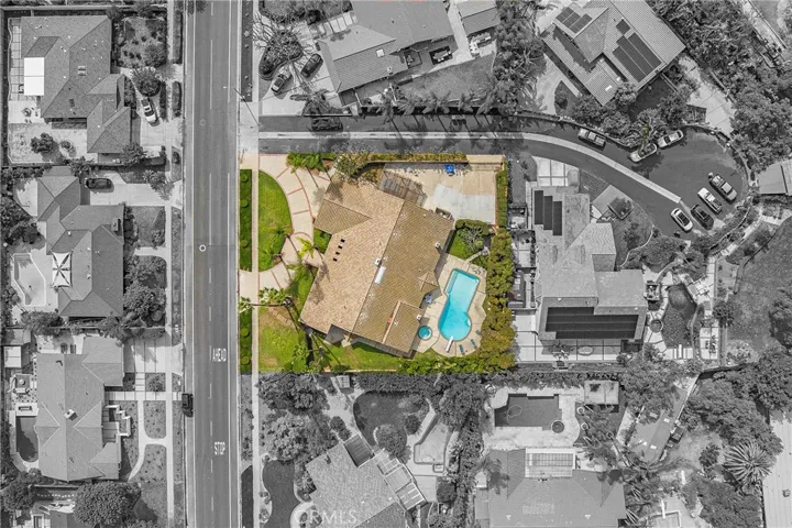 1981 Calle Roja, North Tustin, California 92705