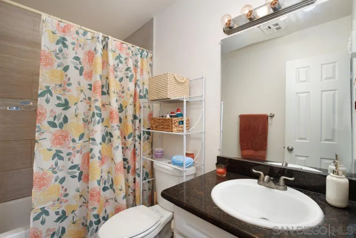 307 Graves Ct, El Cajon, California 92021