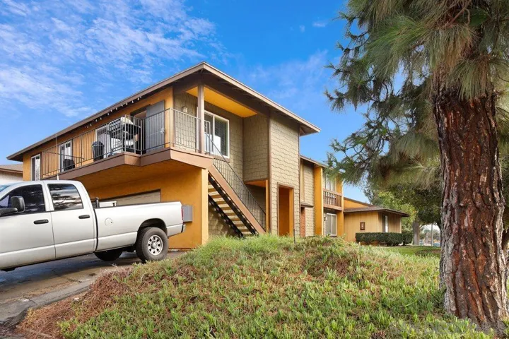 307 Graves Ct, El Cajon, California 92021