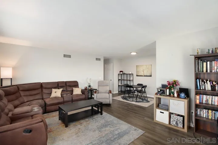 307 Graves Ct, El Cajon, California 92021