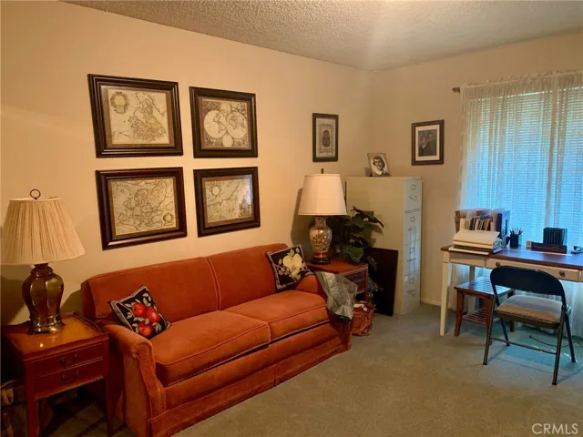 Additional bedroom