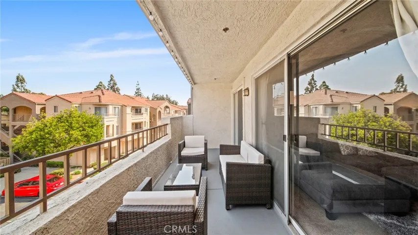 1020 La Terraza Circle 305, Corona, California 92879
