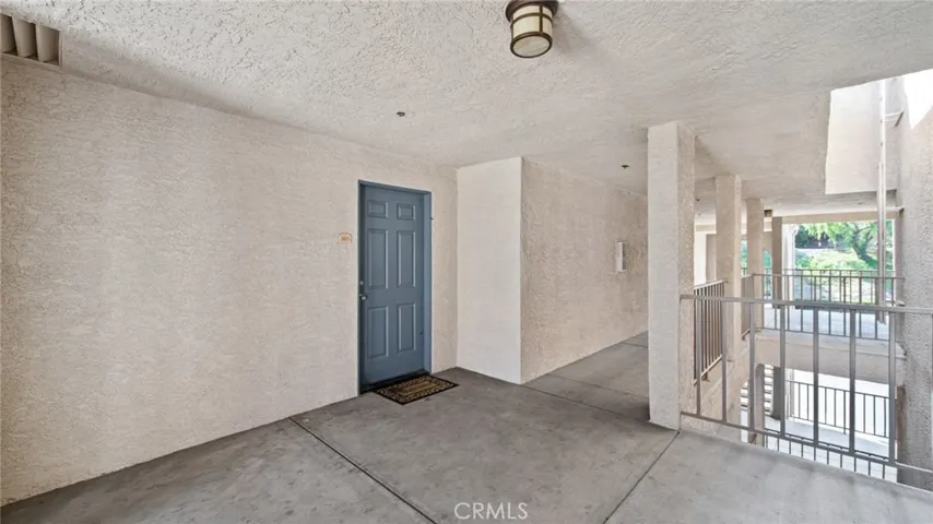 1020 La Terraza Circle 305, Corona, California 92879