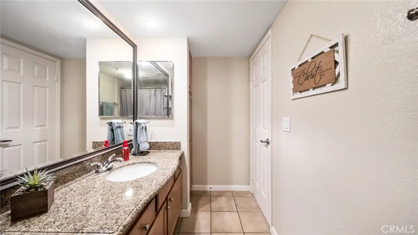 1020 La Terraza Circle 305, Corona, California 92879