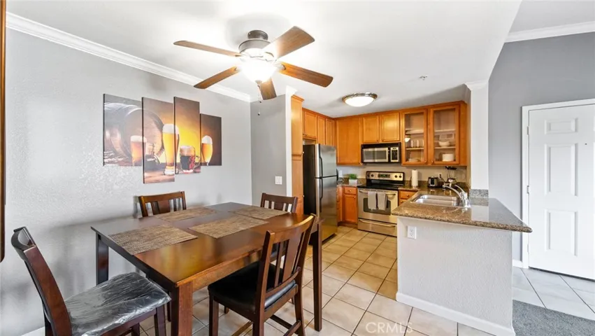 1020 La Terraza Circle 305, Corona, California 92879