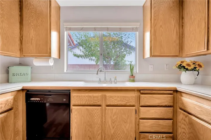 864 W 59th Street, San Bernardino, California 92407