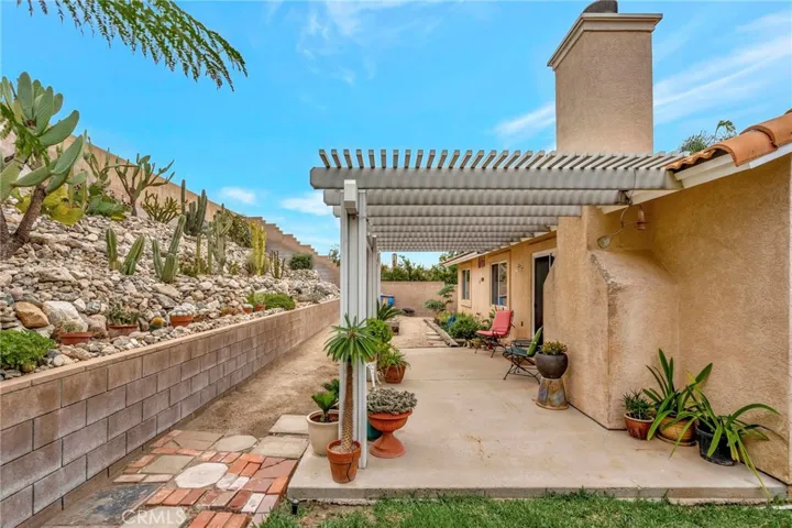 864 W 59th Street, San Bernardino, California 92407