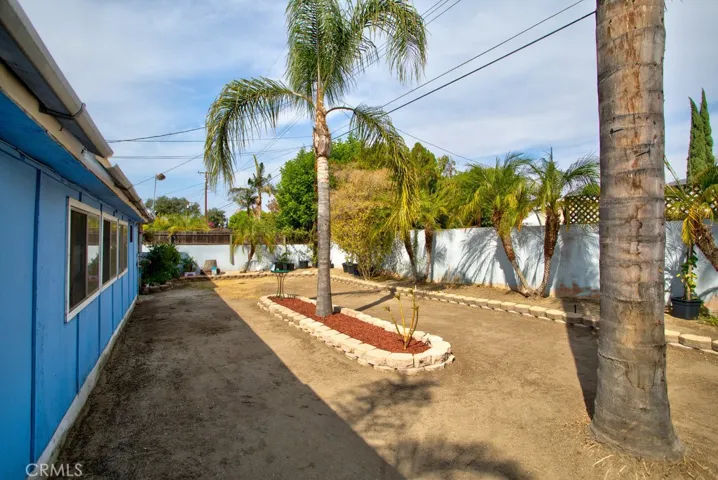 115 W Mauna Loa Avenue, Glendora, California 91740