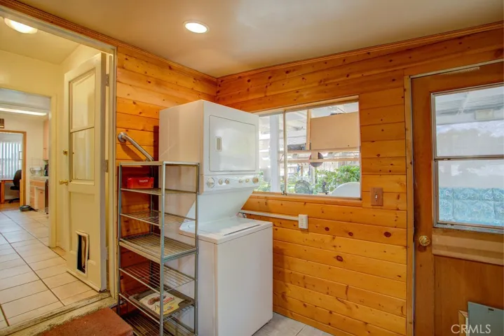 115 W Mauna Loa Avenue, Glendora, California 91740