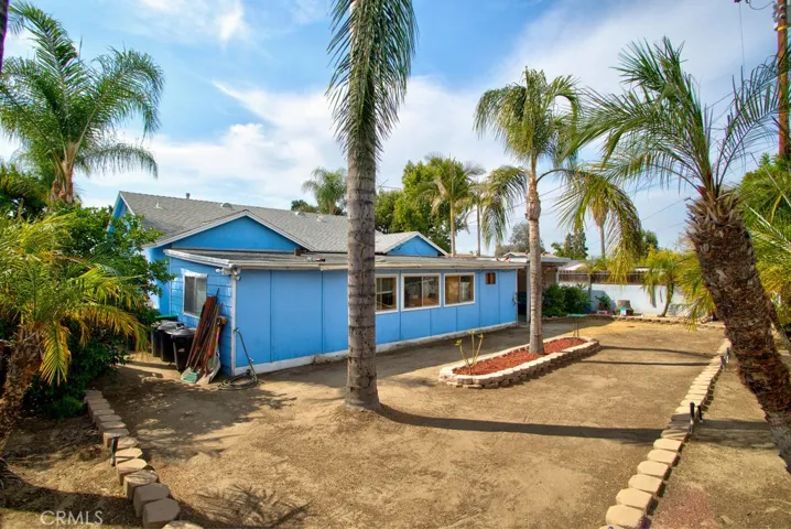 115 W Mauna Loa Avenue, Glendora, California 91740
