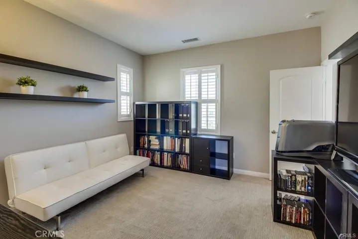 124 Yellow Pine, Irvine, California 92618