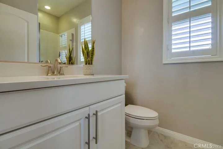 124 Yellow Pine, Irvine, California 92618