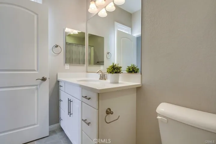 124 Yellow Pine, Irvine, California 92618