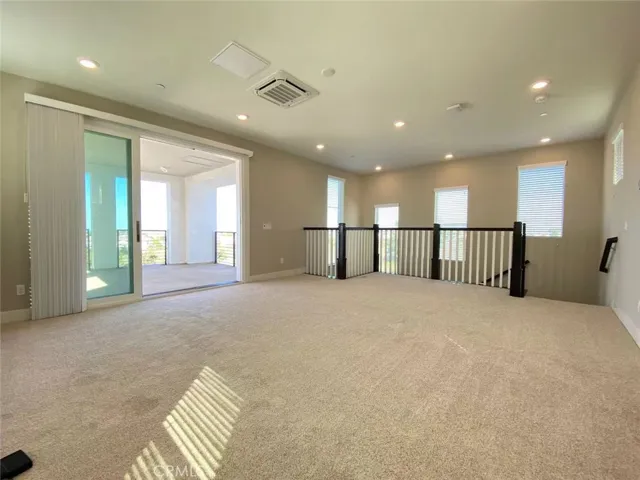 154 Perspective, Irvine, California 92618