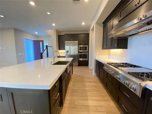 154 Perspective, Irvine, California 92618