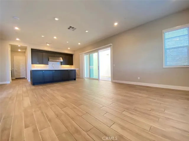 154 Perspective, Irvine, California 92618