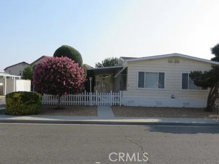 208 N Palomar Avenue, San Jacinto, California 92582