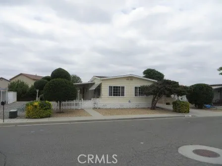 208 N Palomar Avenue, San Jacinto, California 92582