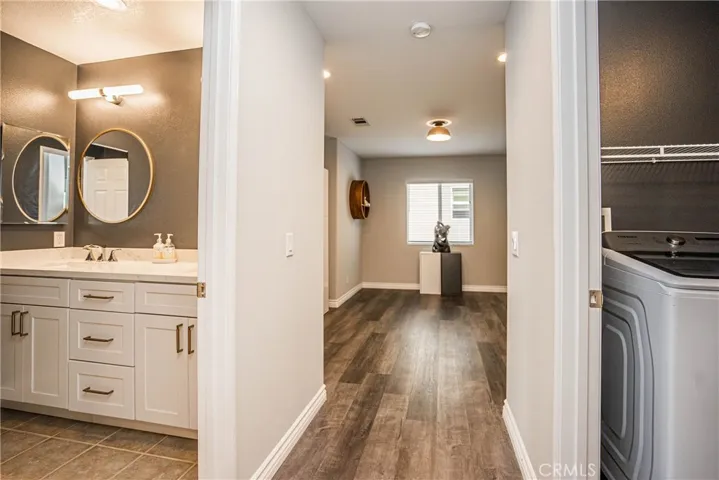 25 Atchison Way, Buena Park, California 90621