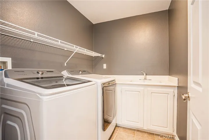 25 Atchison Way, Buena Park, California 90621