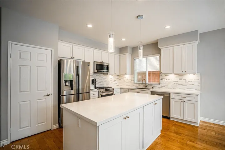 25 Atchison Way, Buena Park, California 90621