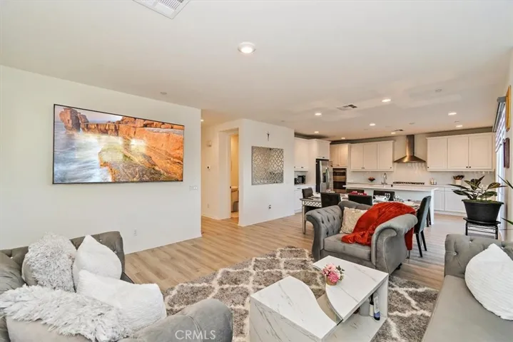 8834 Applewood Street, Chino, California 91708