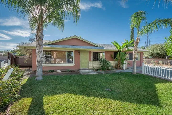 41365 Torrey Pine Court, Hemet, California 92544