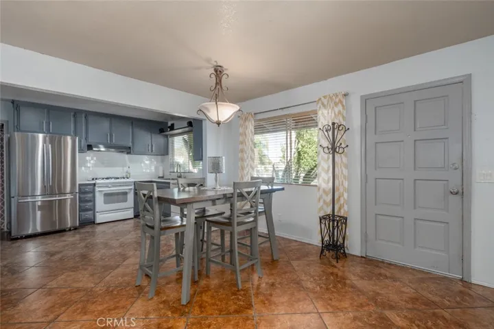 41365 Torrey Pine Court, Hemet, California 92544