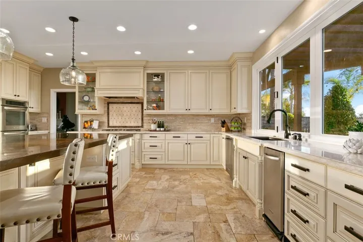 22515 Bayberry, Mission Viejo, California 92692