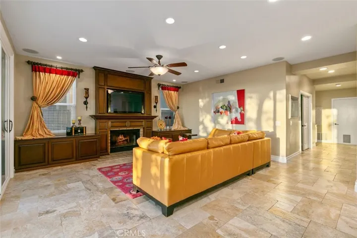 22515 Bayberry, Mission Viejo, California 92692