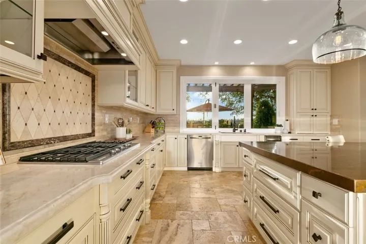 22515 Bayberry, Mission Viejo, California 92692
