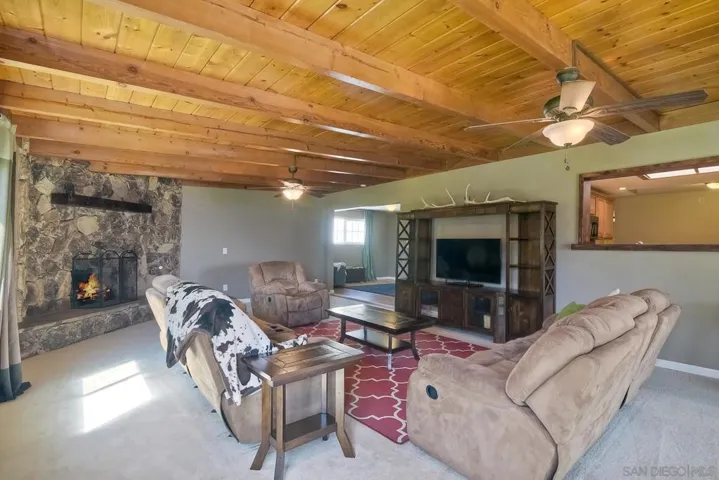 2162 Rising Glen Way, San Diego, California 92139