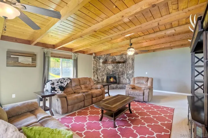 2162 Rising Glen Way, San Diego, California 92139