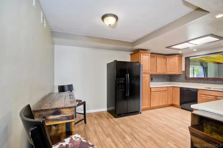 2162 Rising Glen Way, San Diego, California 92139