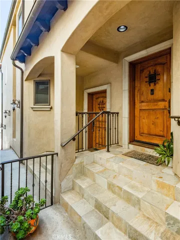 320 24th Place, Manhattan Beach, California 90266